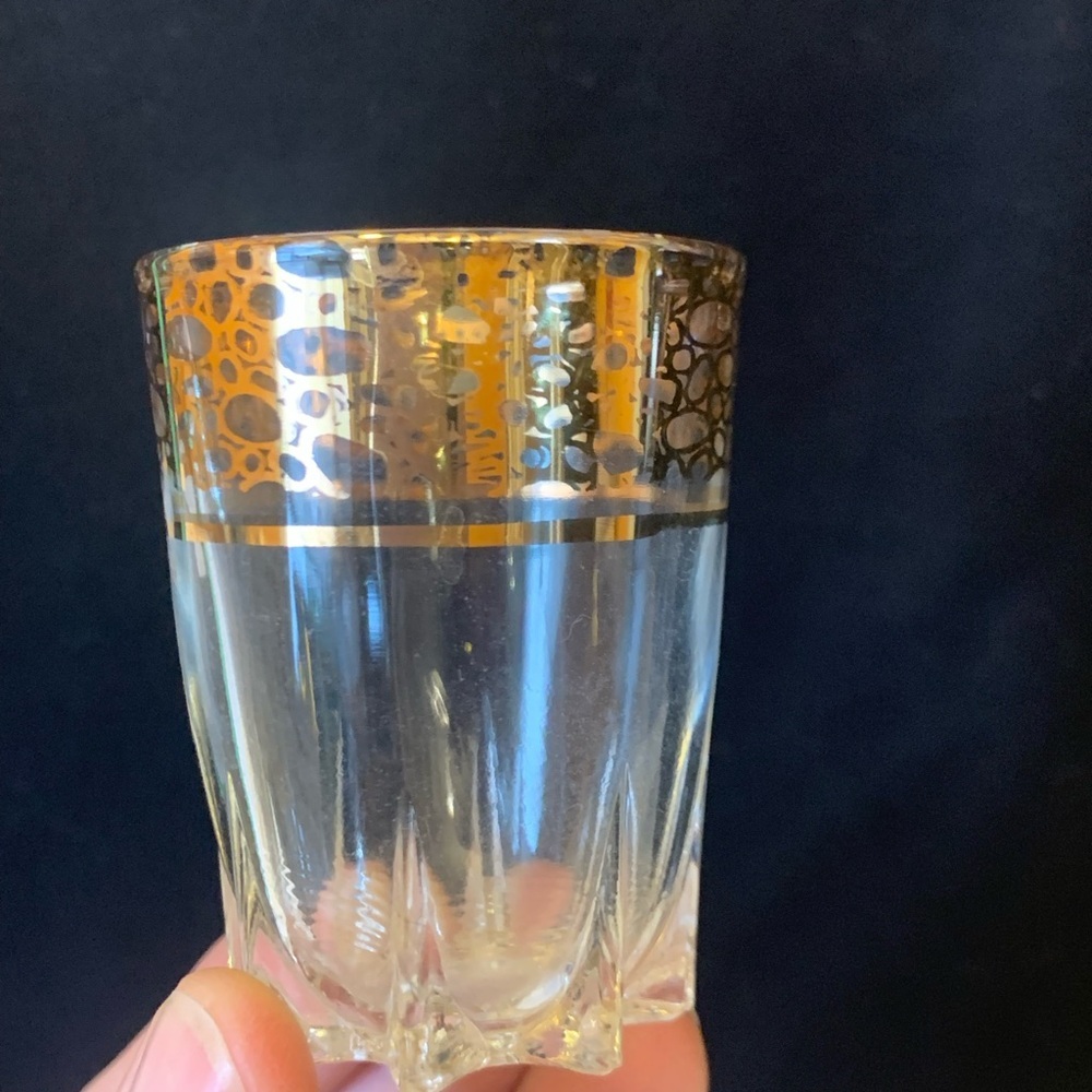 Vintage French Shot glasses Gold Detailing “Star” Base 1950’s Set of 5 - Picture 8 of 10